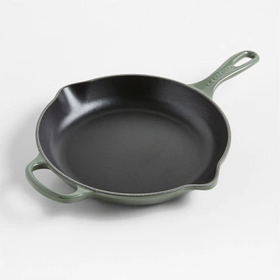 Le Creuset ® Signature 10.25"/ 26cm Thyme Enameled Cast Iron Skillet