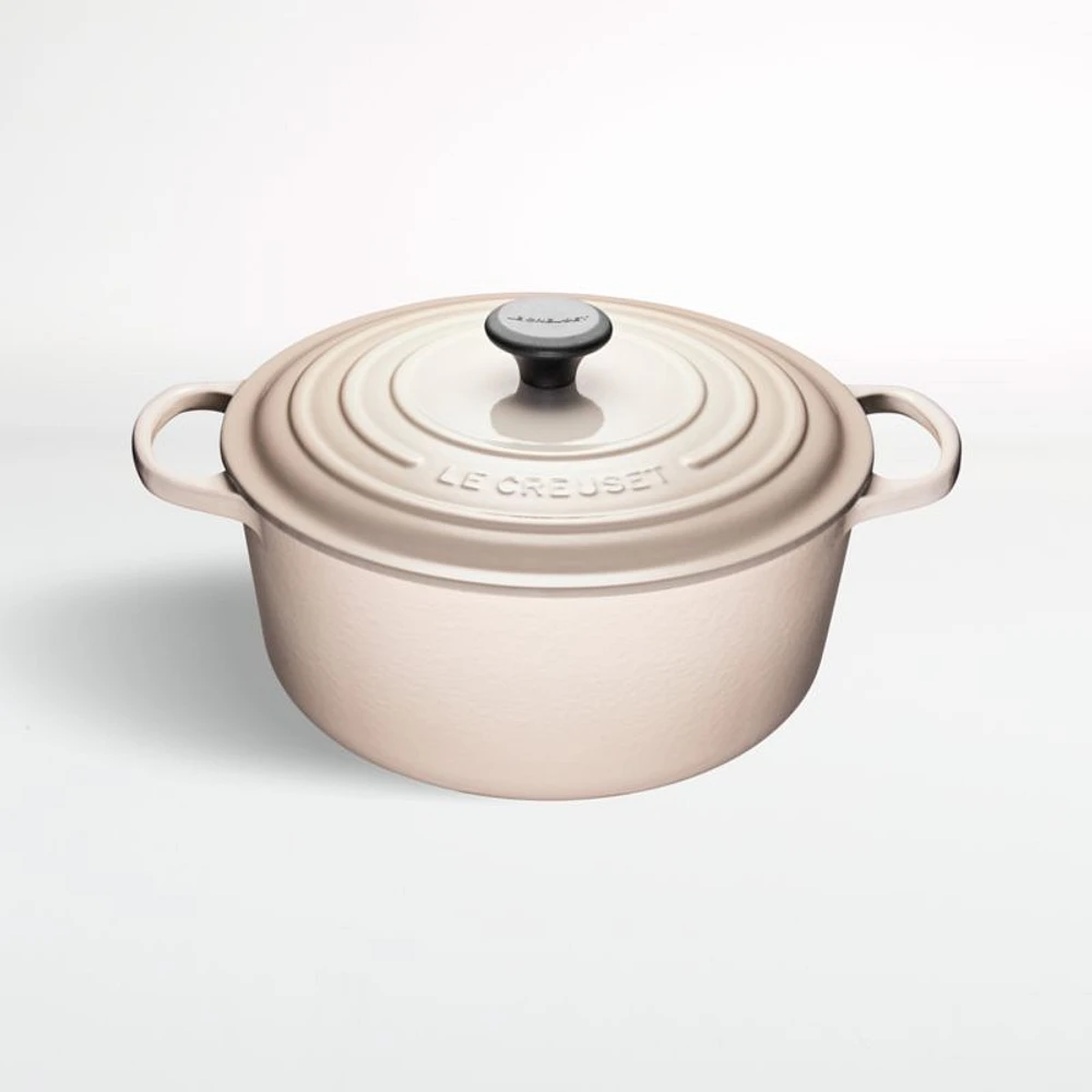 Le Creuset ® Meringue 6.7L/7.25-Qt. Dutch Oven