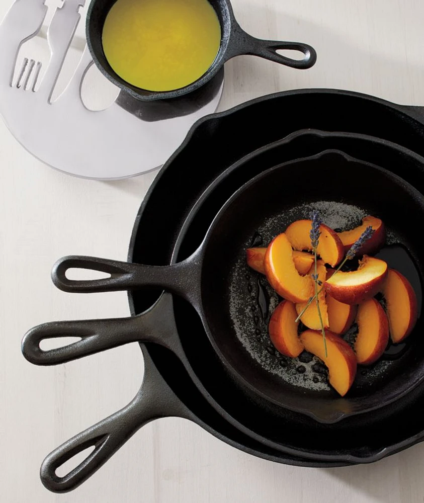 Lodge ® Cast-Iron 5" Mini Skillet