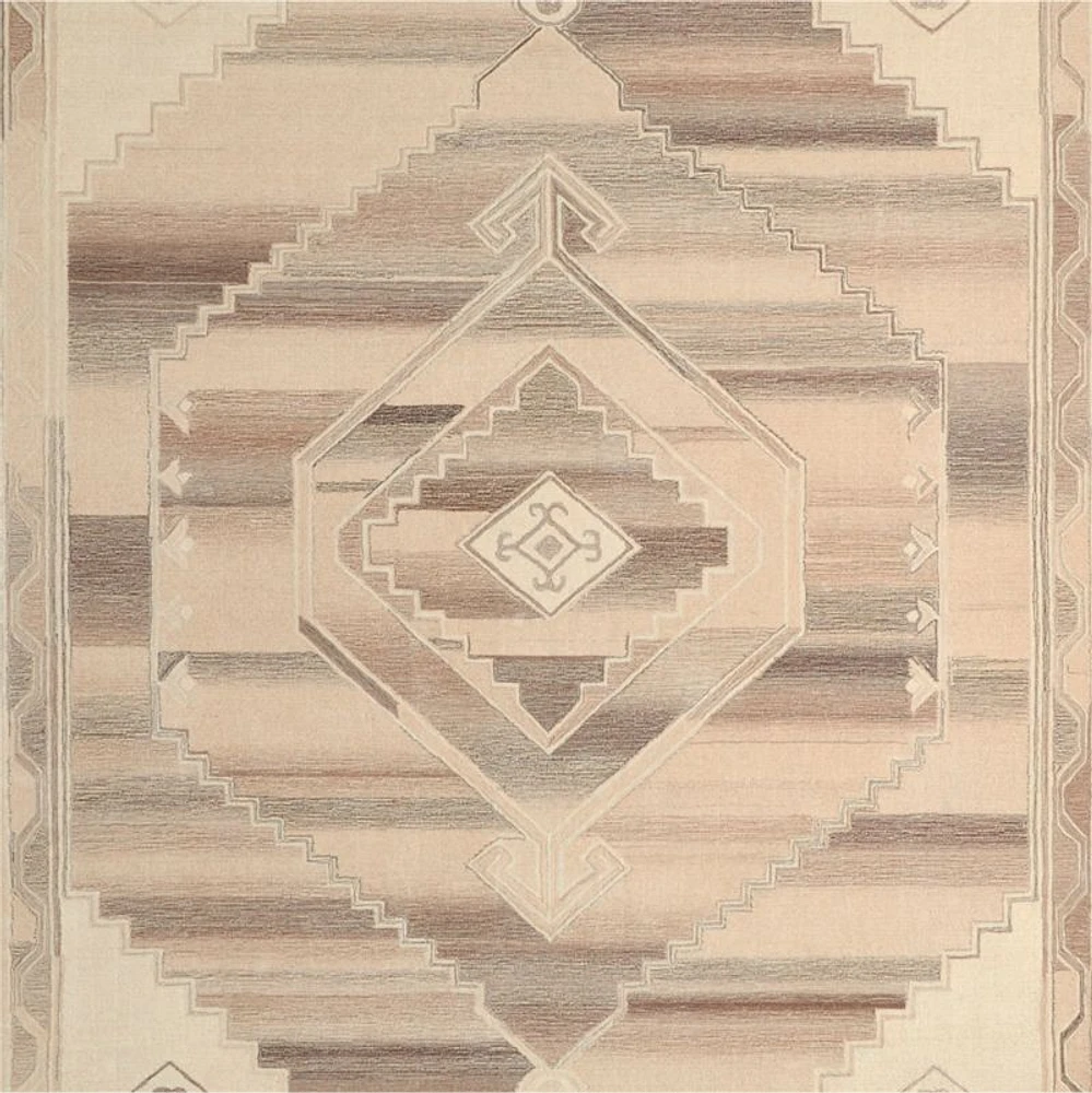 Lyon Wool Traditional Hand-Tufted Beige Area Rug 8'x10'