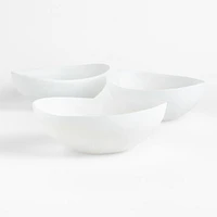 Naya White Resin Serving Bowl