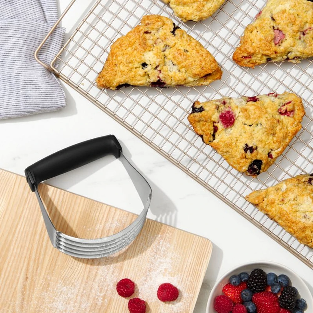 OXO ® Good Grips Dough Blender with Blades