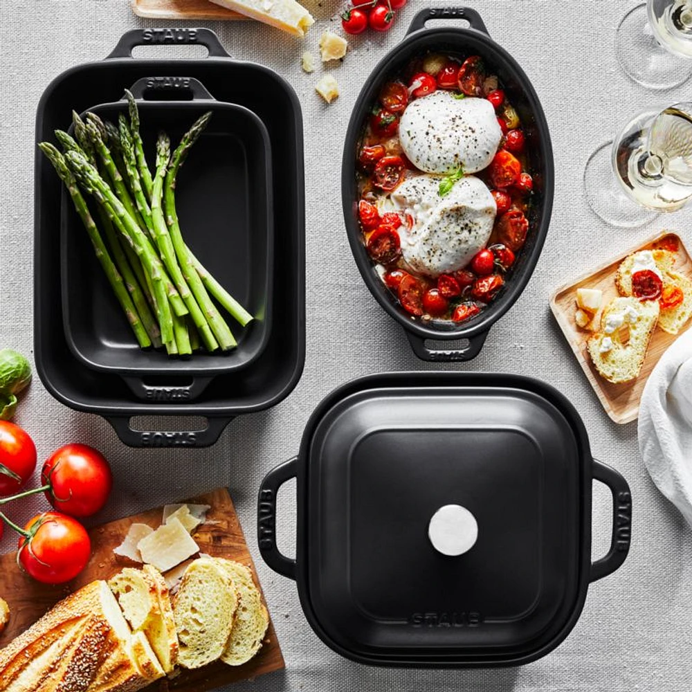Staub Ceramics Matte Black 5-Piece Bakeware Set
