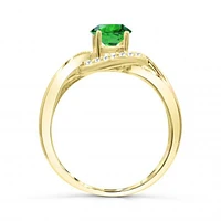 10K Yellow Gold Emerald & Diamond Ring