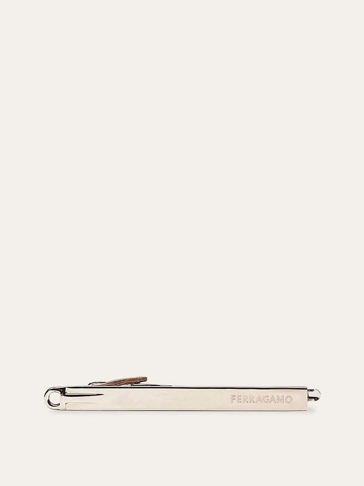 Tie pin