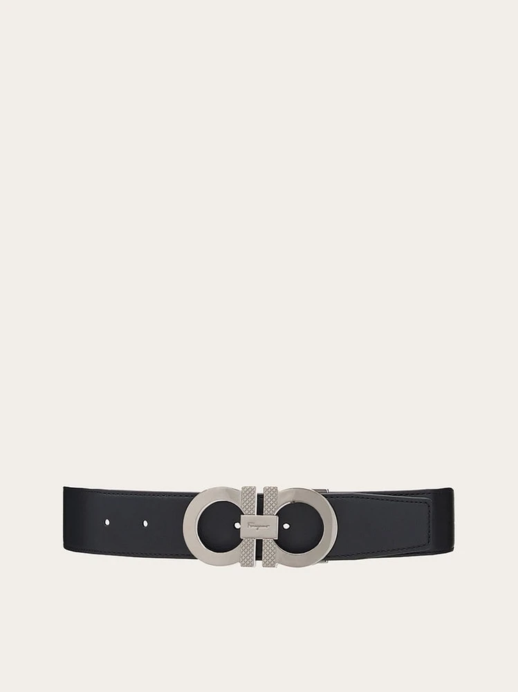 Reversible and adjustable Gancini belt