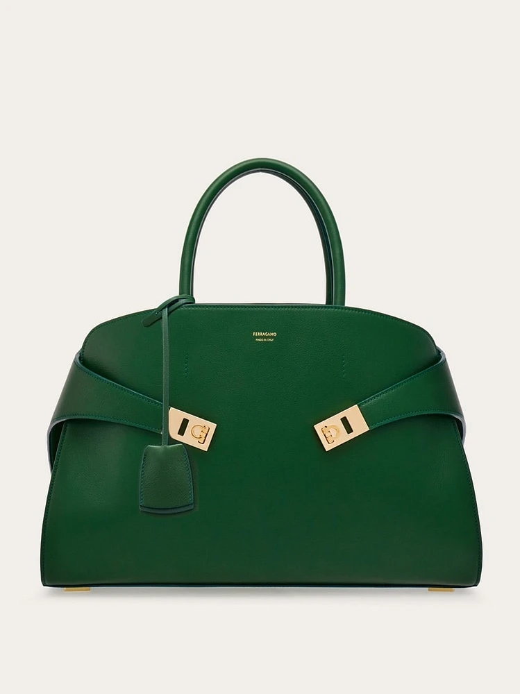 Hug handbag