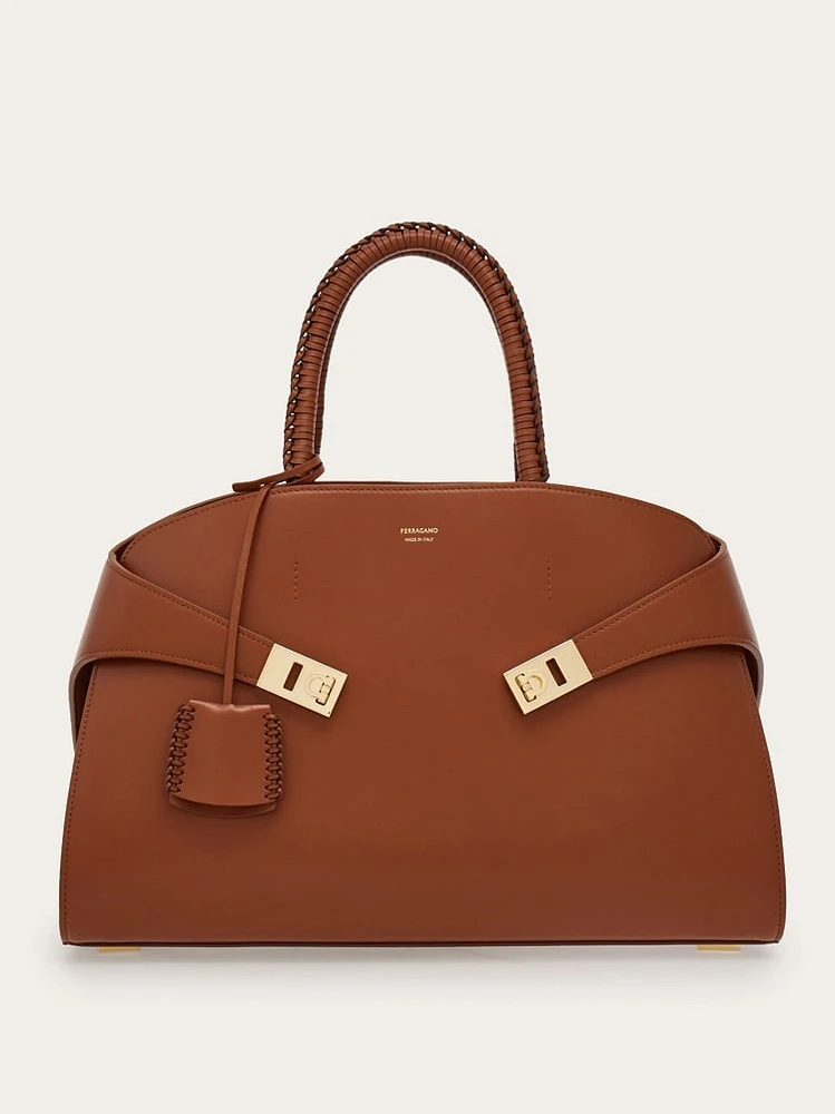 Hug handbag
