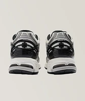 1906R Sneakers