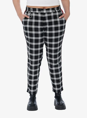Black & White Plaid Grommet Pants Plus