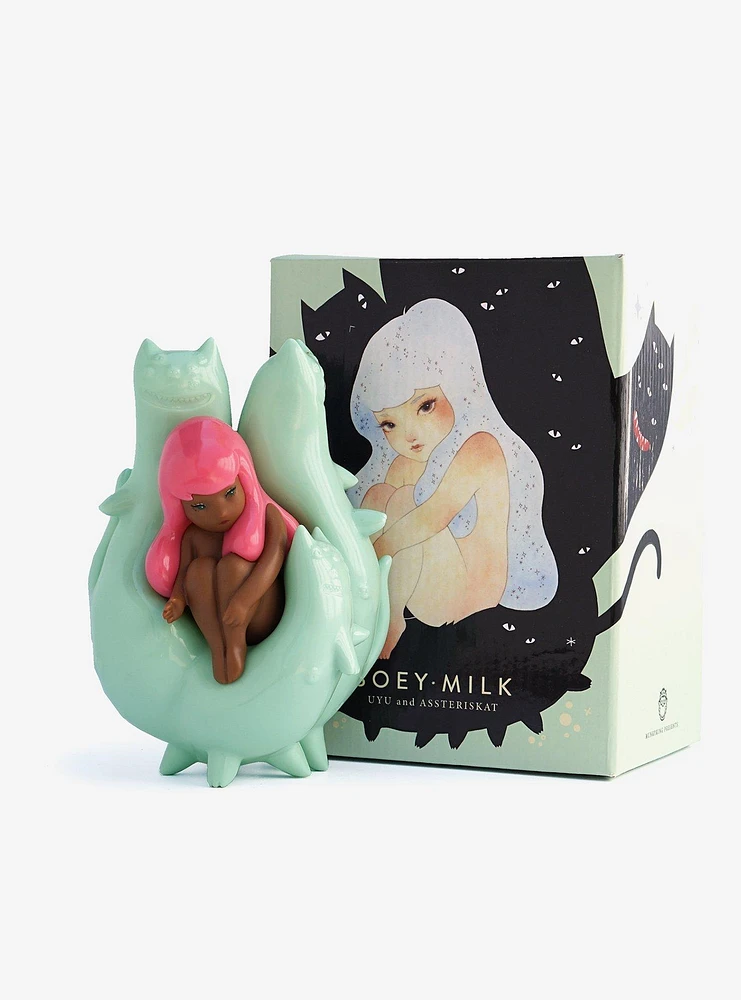Uyu & Assteriskat Moon Jelly Vinyl Figure