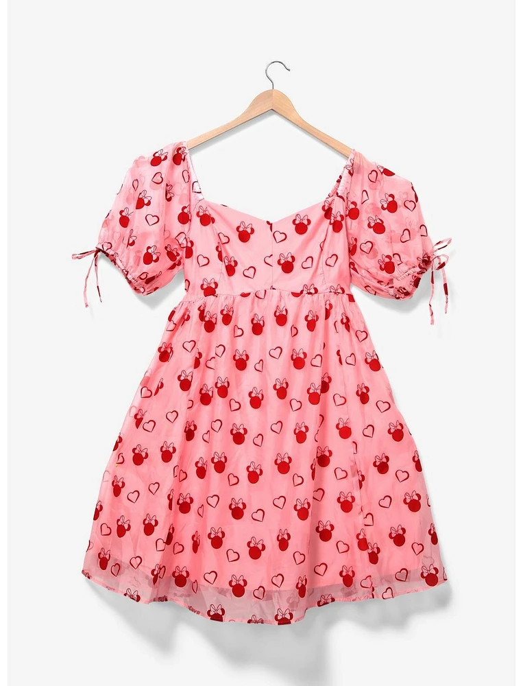 Disney Minnie Mouse Sweetheart Pink Puff-Sleeved Plus Dress — BoxLunch Exclusive