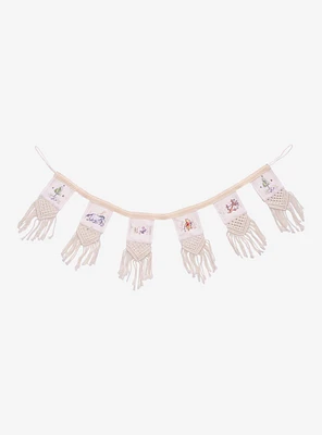 Disney Winnie the Pooh Character Macramé Garland