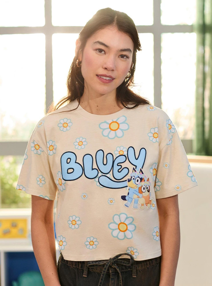 Bluey Bingo & Daisy Women's Cropped T-Shirt — BoxLunch Exclusive