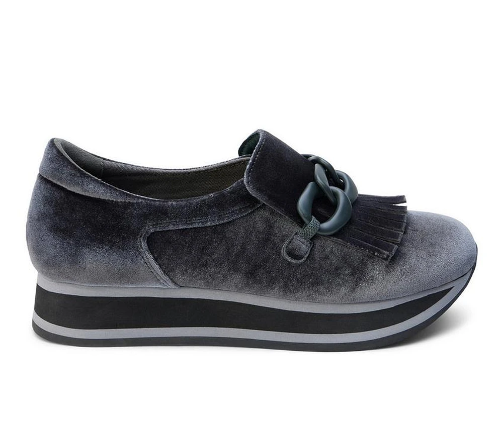 Women's Coconuts by Matisse Bess Slip On Shoes