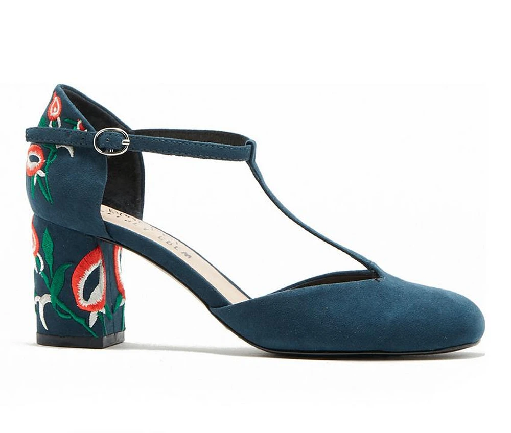 Women's Chelsea Crew Frenchie Pumps
