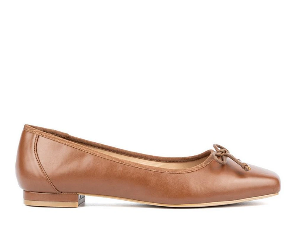 Women's Fashion to Figure Fawn Ballet Wide Width Flats