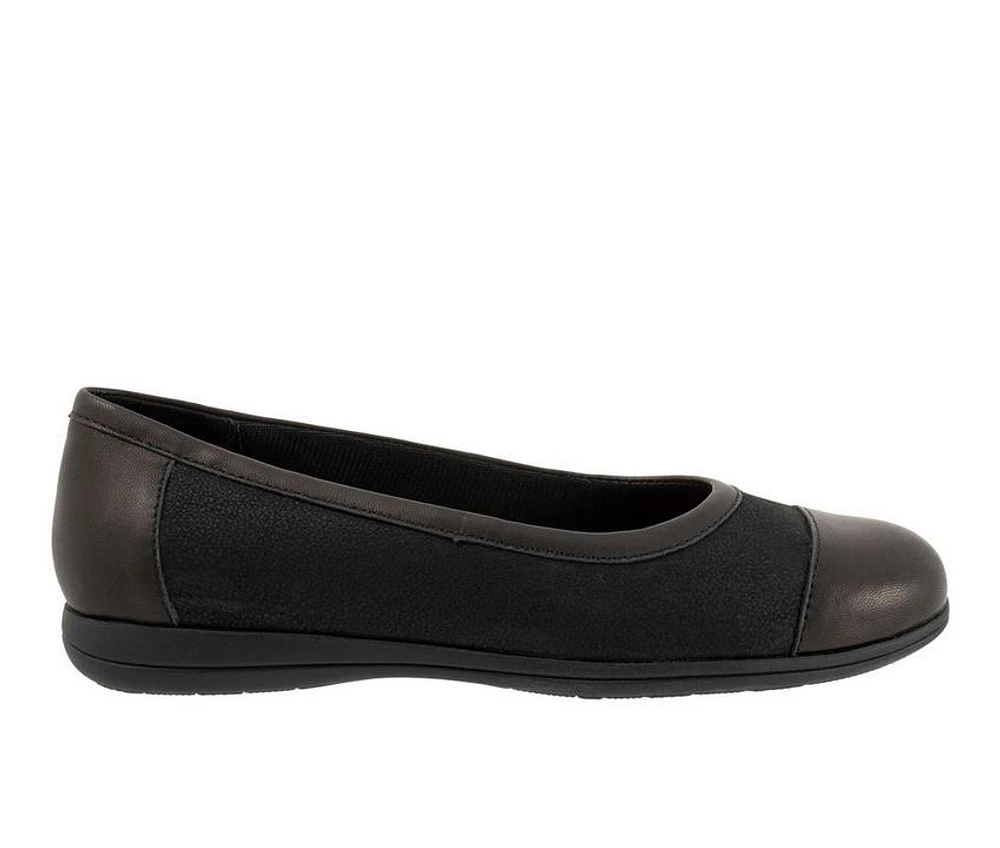 Women's Trotters Delmara Flats