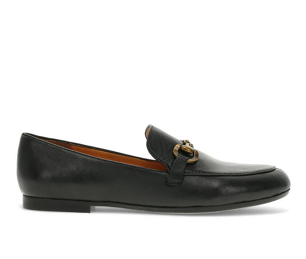 Women's Baretraps Wyatt Loafers