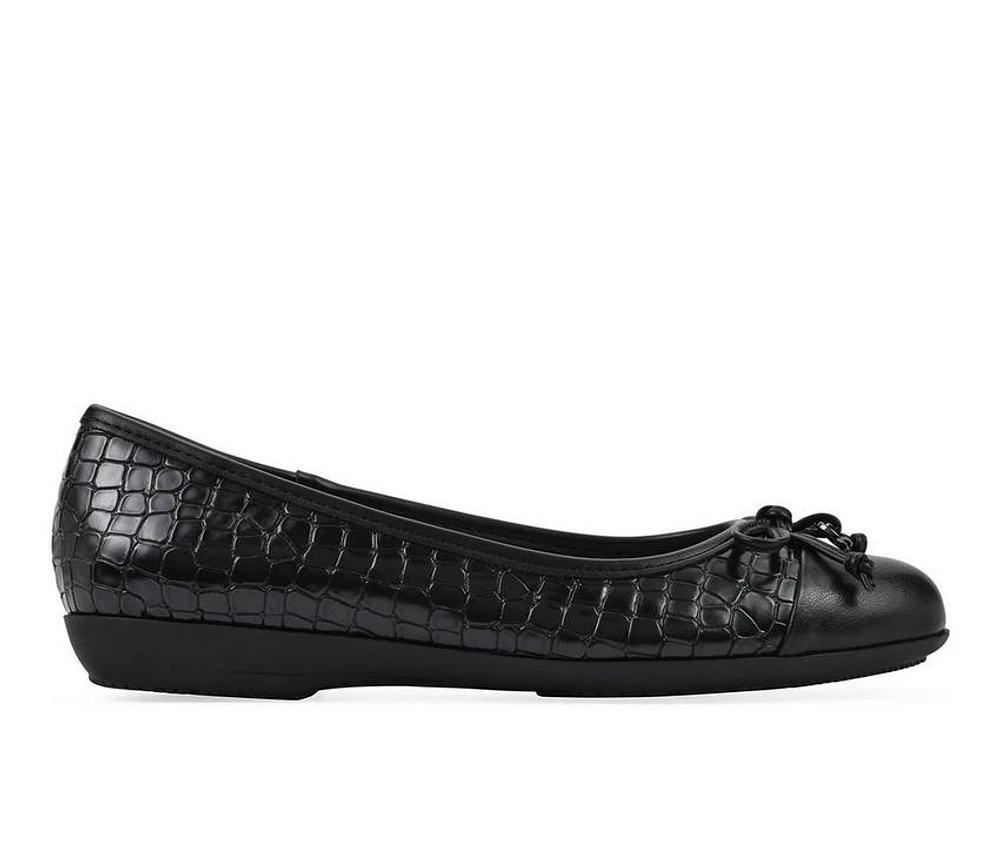Women's Cliffs by White Mountain Careen Flats