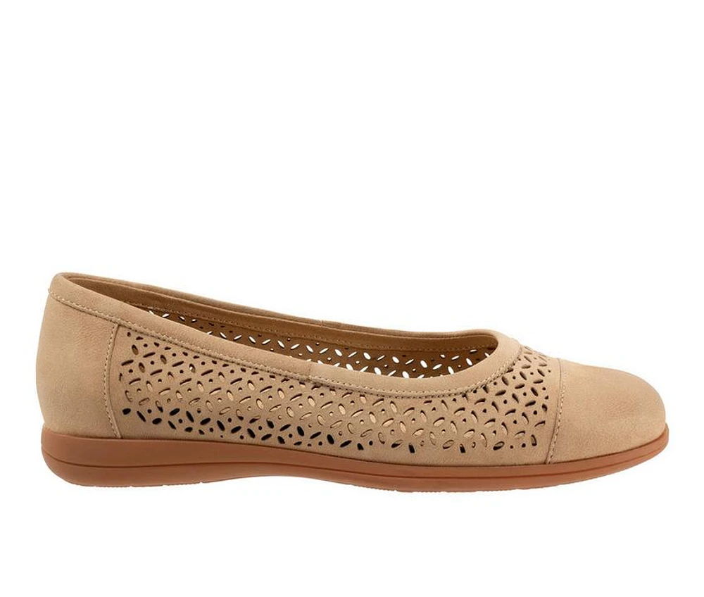 Women's Trotters Delmara Perf Flats