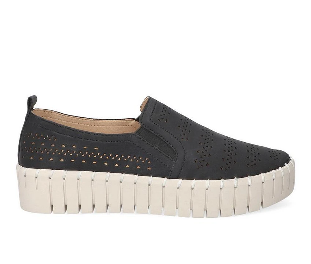 Women's Easy Street Peppy Sneakers