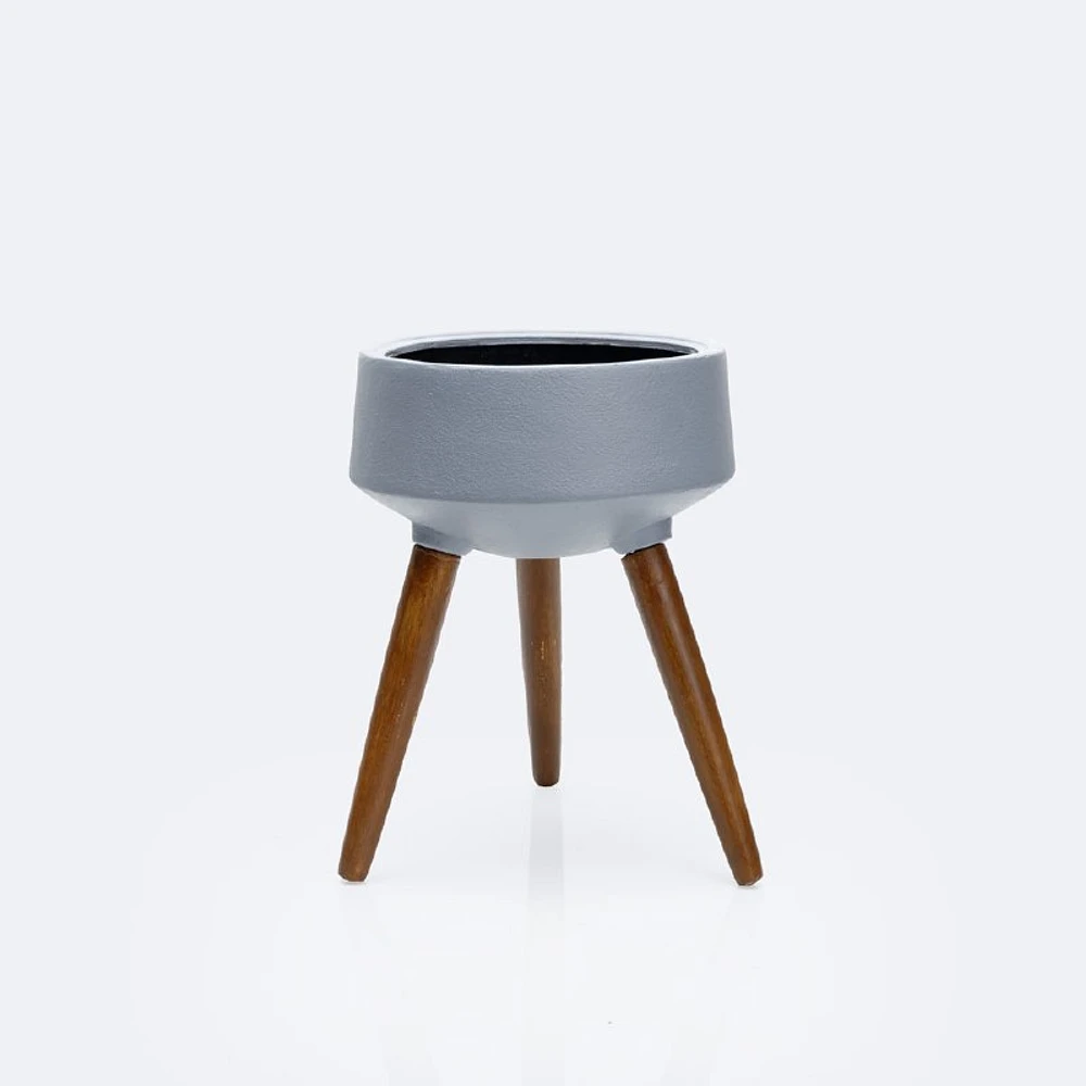Astrid Planter