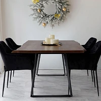 Kelowna Dining Table