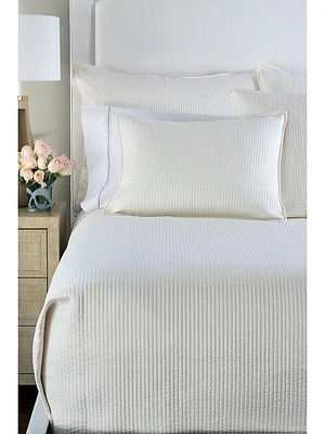 Retro Ivory Quilted Coverlet