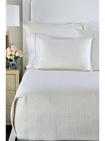 Retro Ivory Quilted Coverlet