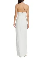 Queens Sleeveless Gown