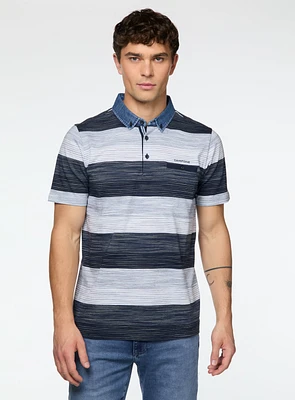 Polo à rayures bleues
