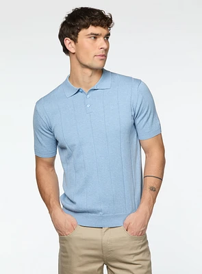 Polo bleu en tricot côtelé