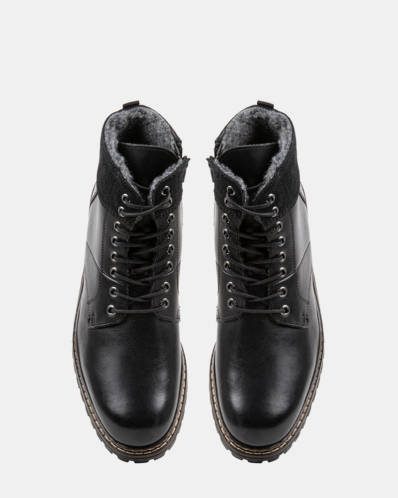 STRATUSF BLACK LEATHER