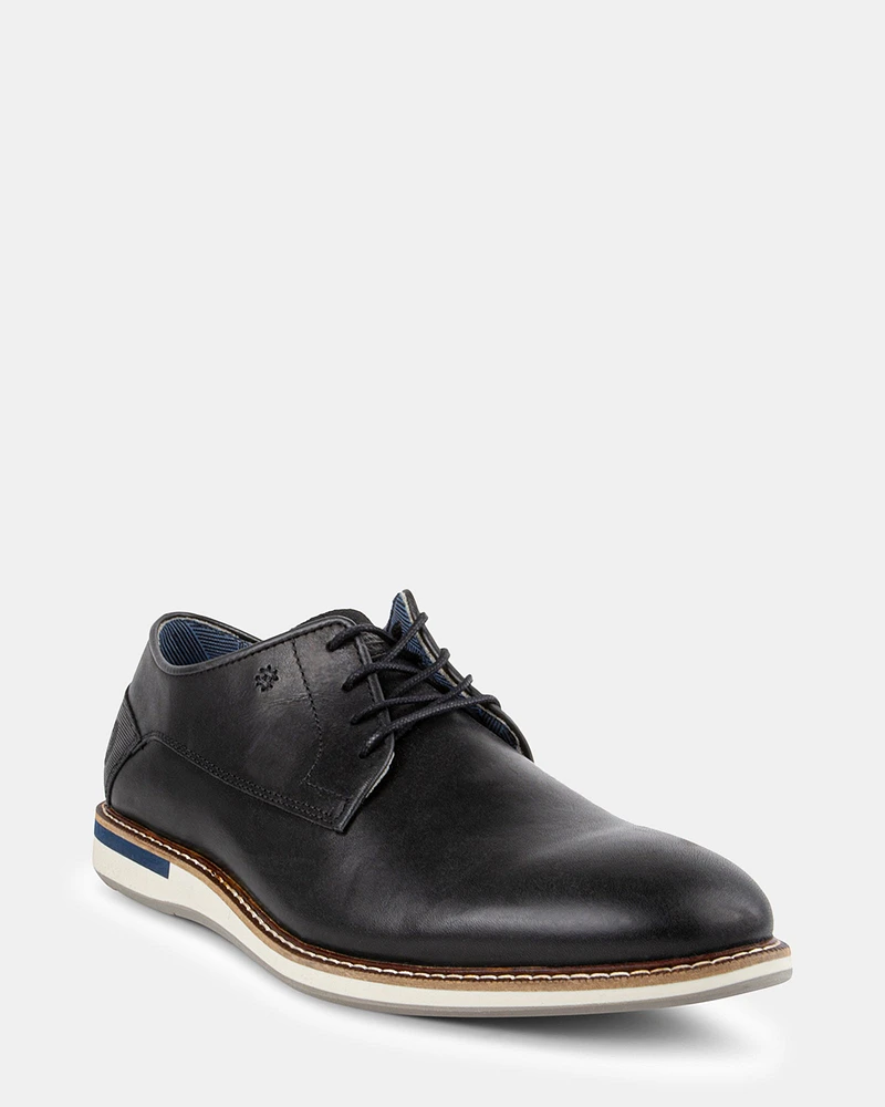 BYRUM BLACK LEATHER