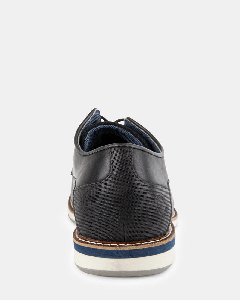 BYRUM BLACK LEATHER