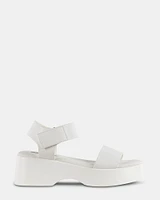 REACH WHITE