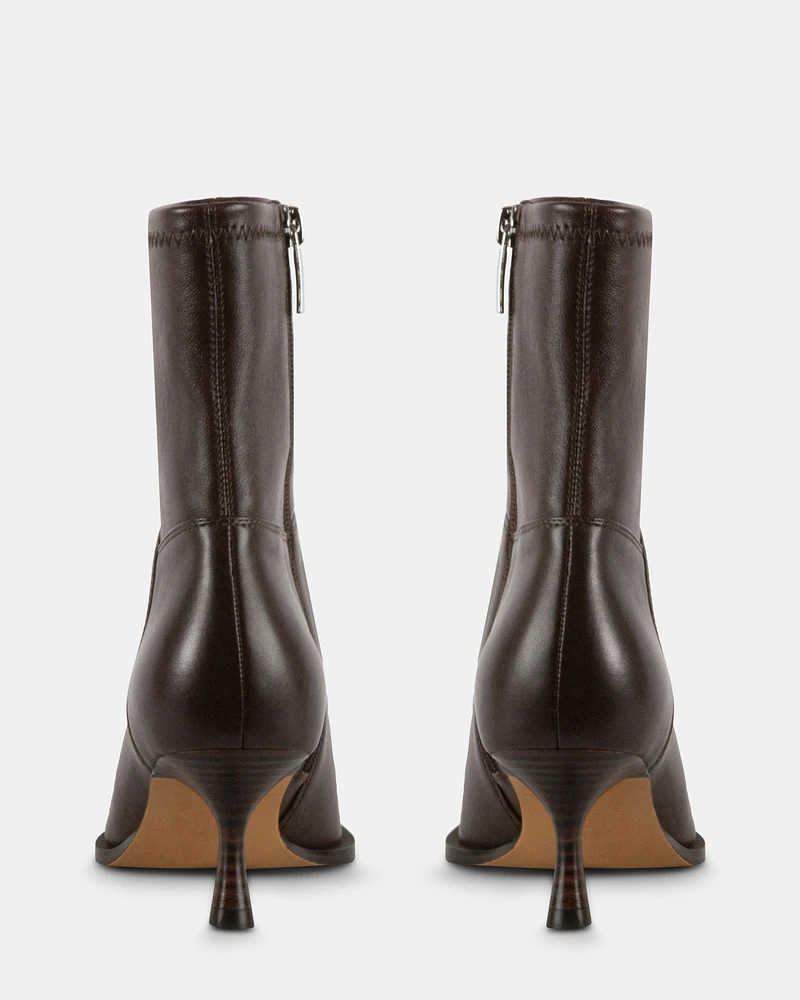 STASIA BROWN LEATHER