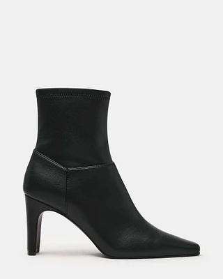 FENNY BLACK
