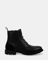 FINN BLACK