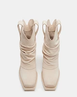PIA NATURAL SUEDE