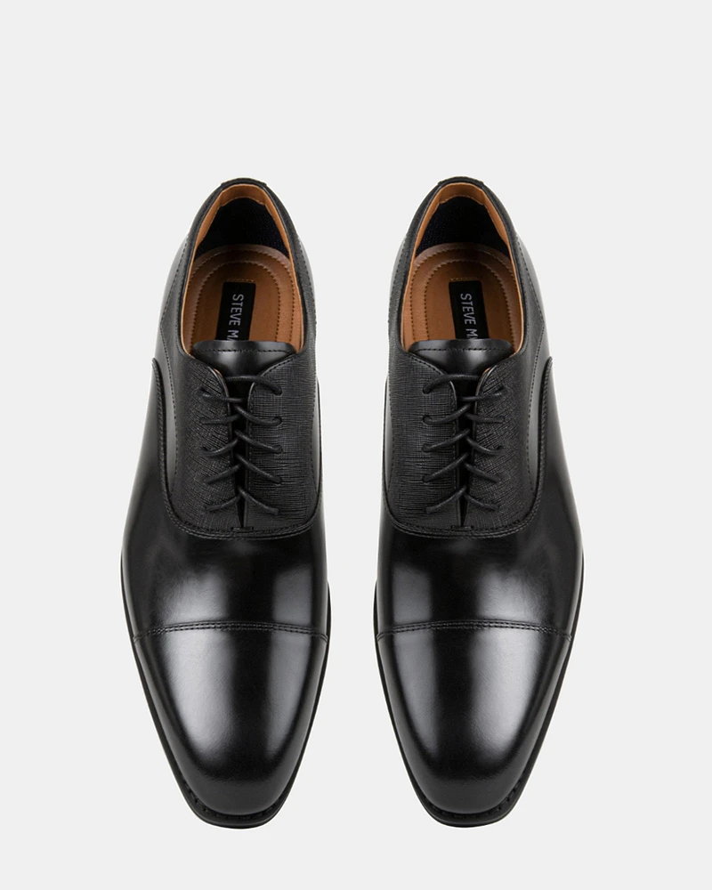 PLAKARD BLACK LEATHER