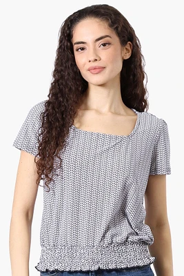 Beechers Brook Patterned Square Neck Smocked Tee - White