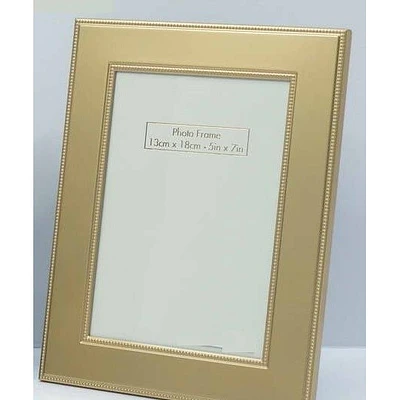 Matte Gold Beaded Frame 4x6