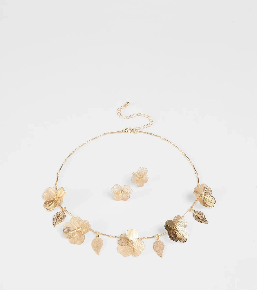 Season Of Bloom Flower Necklace And Earrings Set