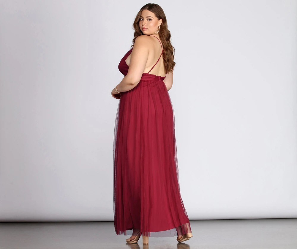 Plus Elisabeth Pleated Tulle Formal Dress