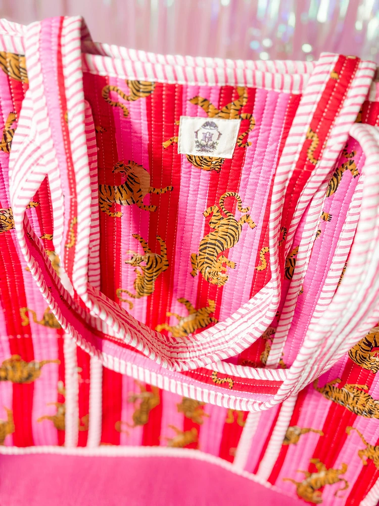 Tiger Lily | Regular Quilted Tote Bag
