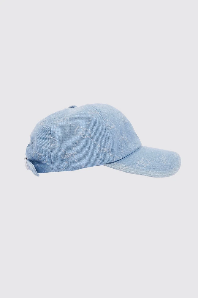 Cap with embroidery
