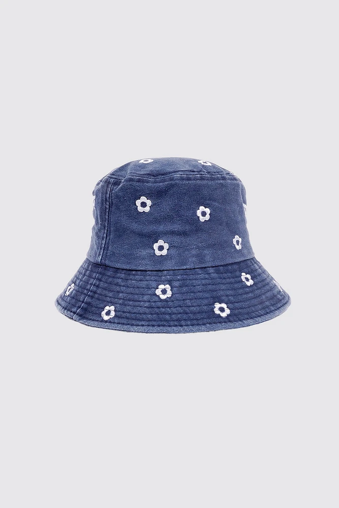 Le chapeau à fleurs Daisy