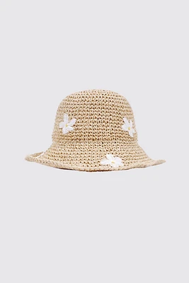 Crochet hat with flowers